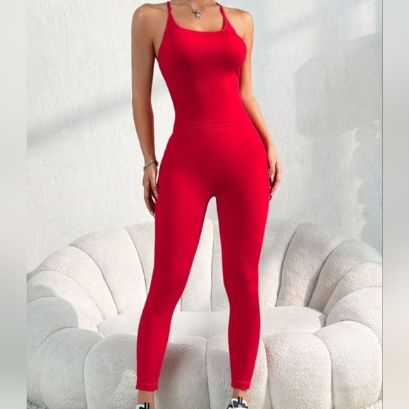 Crimson Flow Active Set - Picture 9 of 9